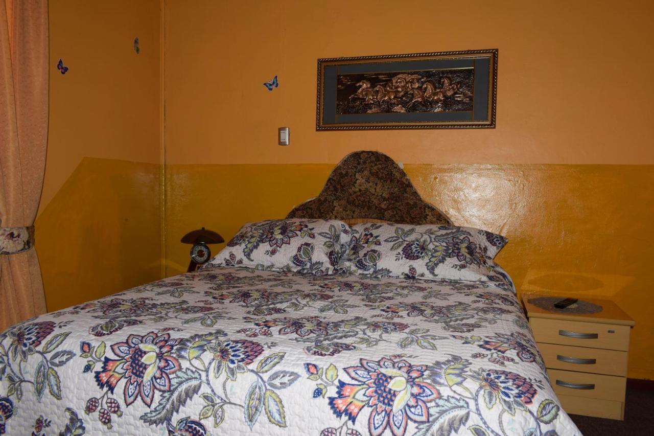 بونتا أريناس Hostal Torres Del Paine المظهر الخارجي الصورة